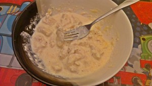DIY baked creamy cheese chicken foil packet