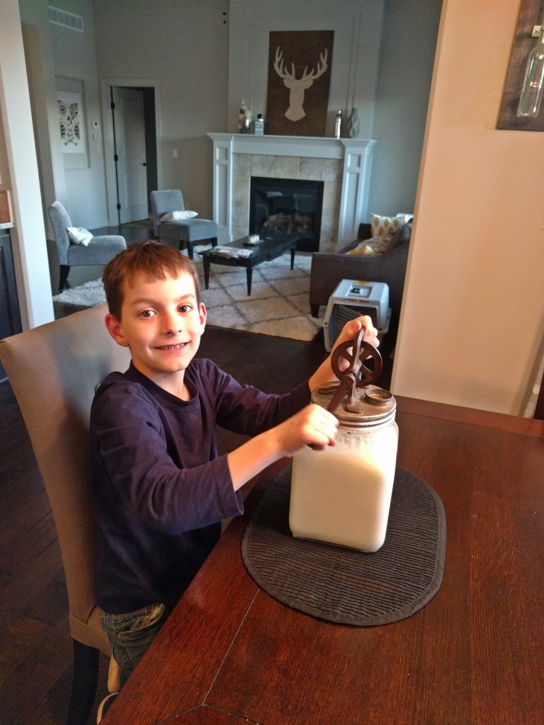 Kaden Churning Butter